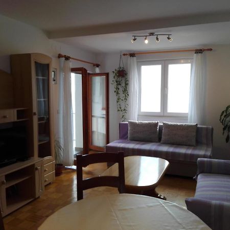 סנג' Apartman Miskulin מראה חיצוני תמונה