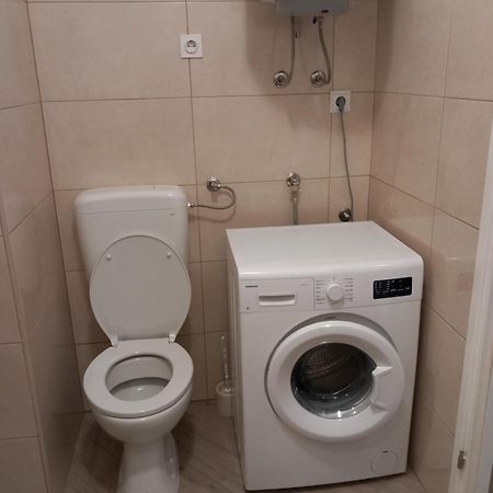 סנג' Apartman Miskulin מראה חיצוני תמונה