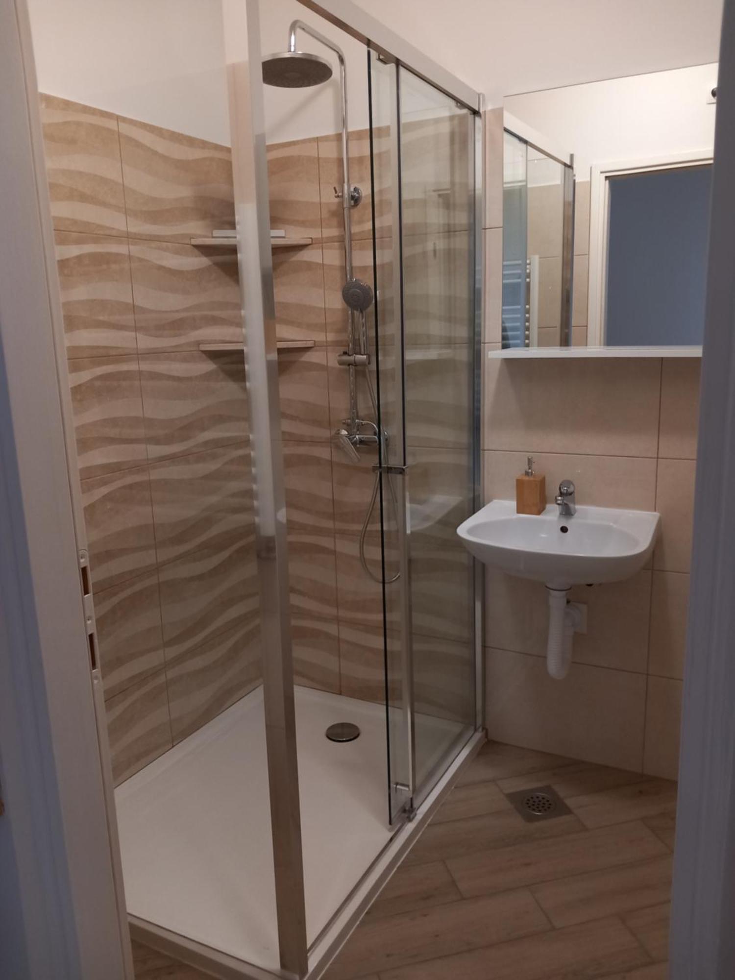 סנג' Apartman Miskulin מראה חיצוני תמונה